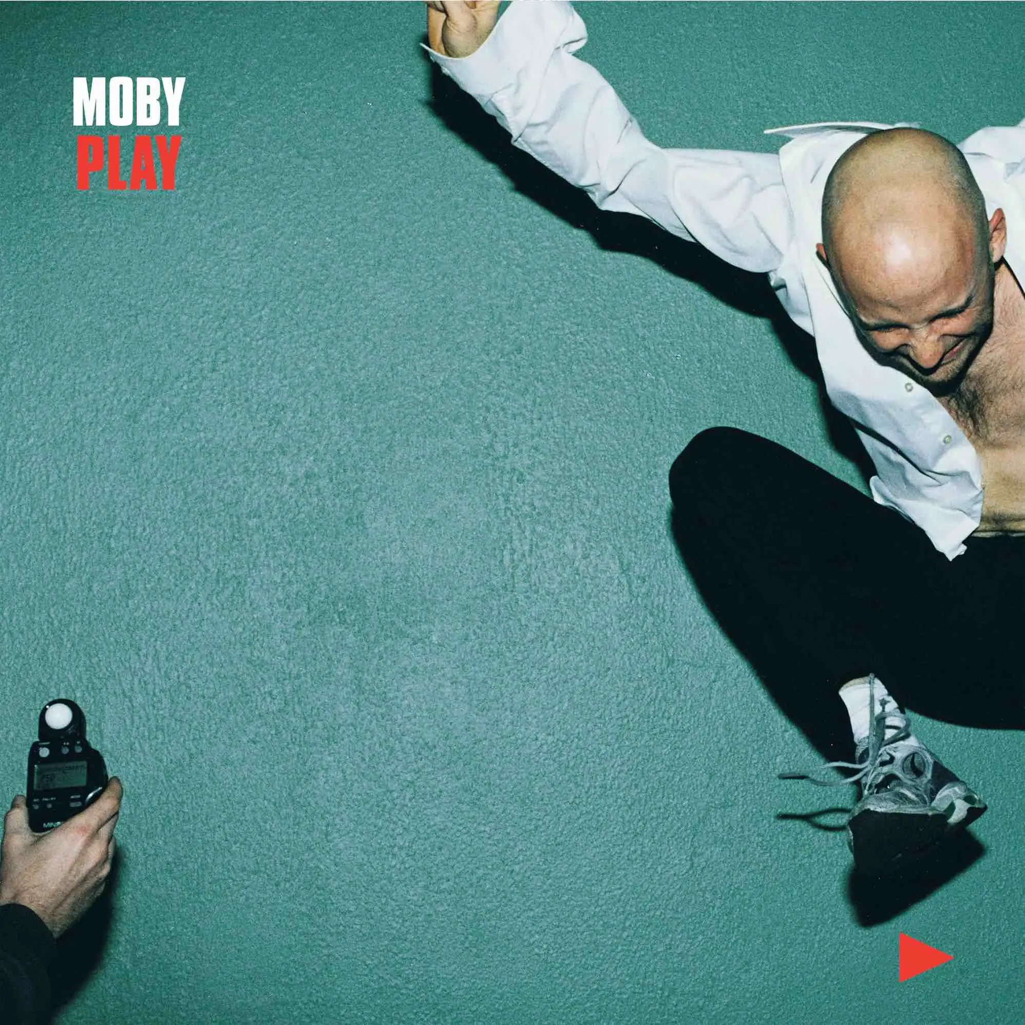 MOBY - Play (red)