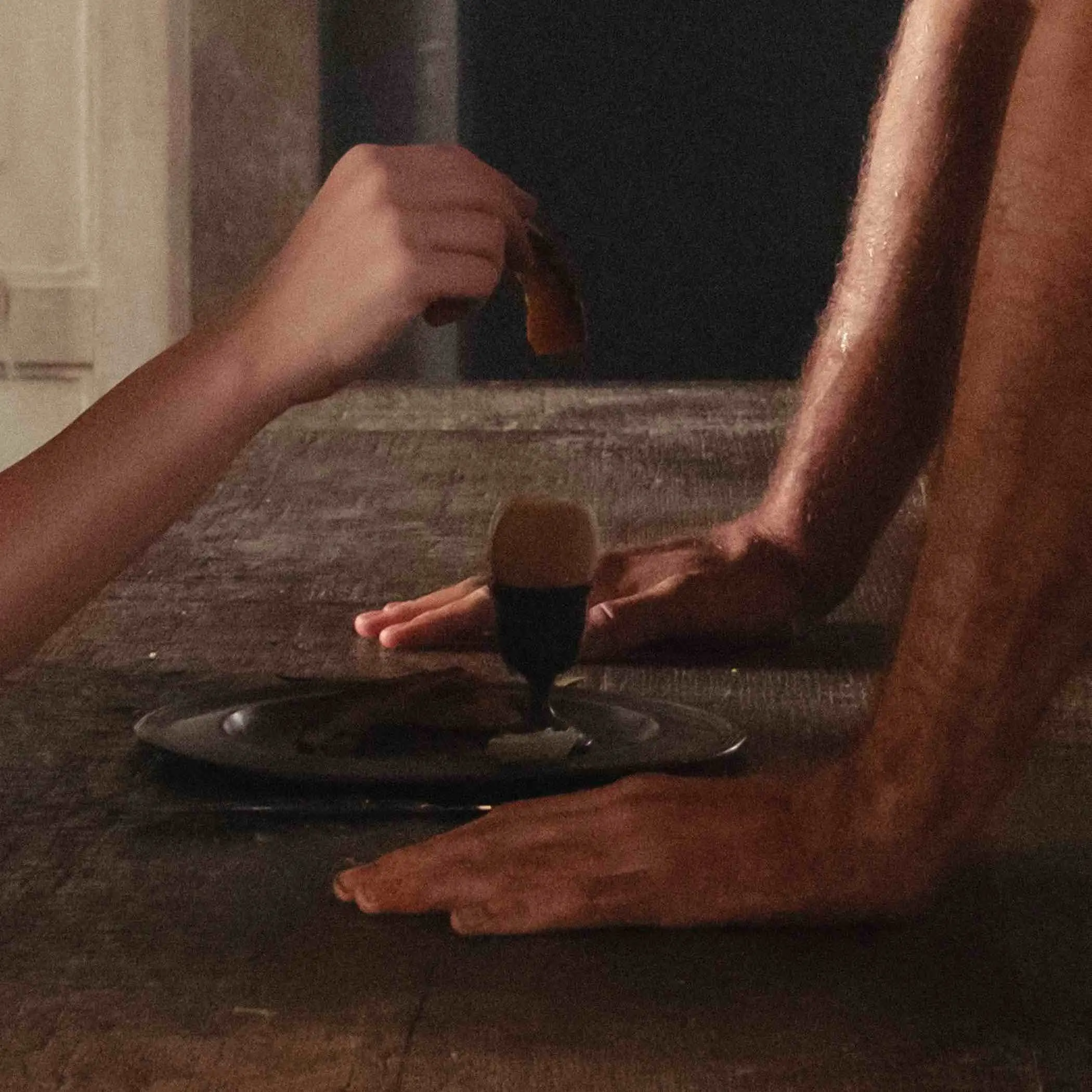 CHARLI XCX - Wuthering Heights (green & black marbled)